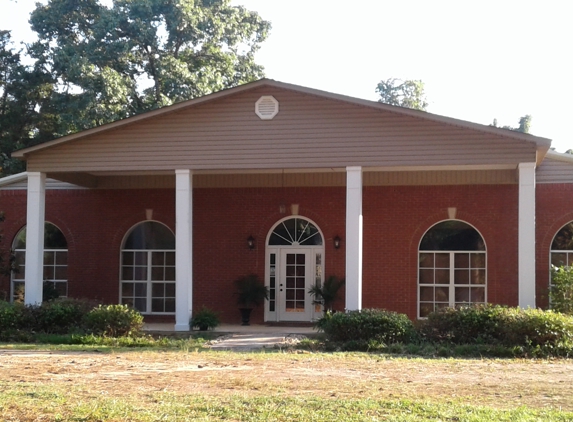 Payton Mortuary - Pontotoc, MS