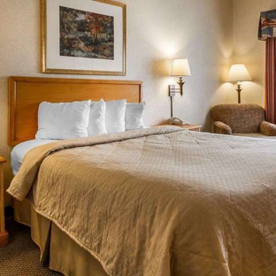 Quality Inn & Suites - Lodi, WI