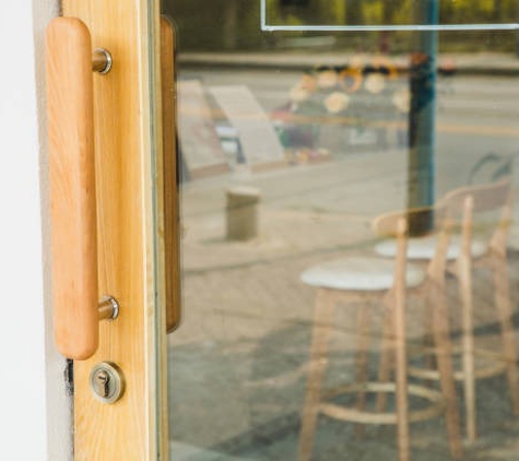 Croker Glass Service - Gilmore, ACT
