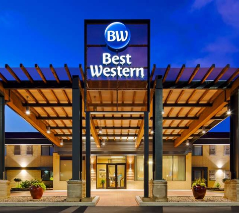 Best Western West Towne Suites - Madison, WI