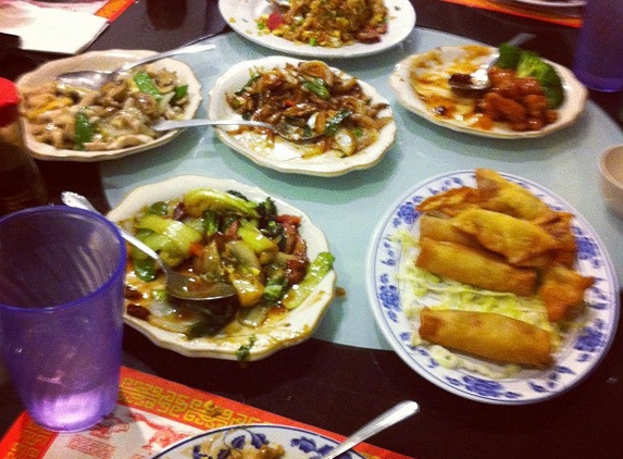 Choy's Chinese Restaurant - Anaheim, CA