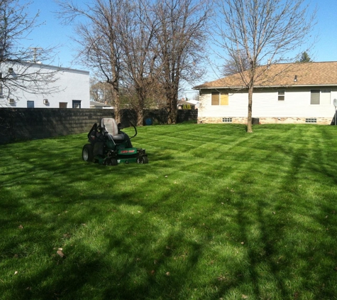 Stumpf's Outdoor Services LLC - Roseville, MI