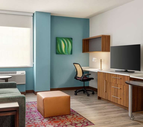 Home2 Suites by Hilton Albuquerque/Downtown-University - Albuquerque, NM