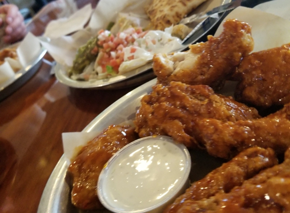 Hooters - Richmond, KY