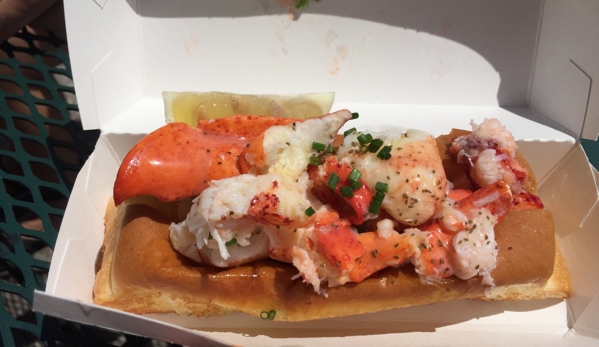 Quincy's Original Lobster Rolls - Cape May, NJ