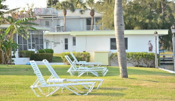 Gulf Shores Beach Resort - Nokomis, FL