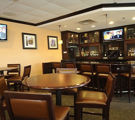 Doubletree by Hilton New Orleans Airport Hotel - Kenner, LA