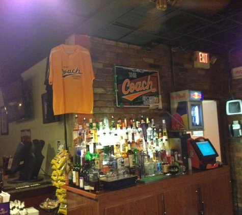 The Coach Sports Grille - Madison Heights, MI