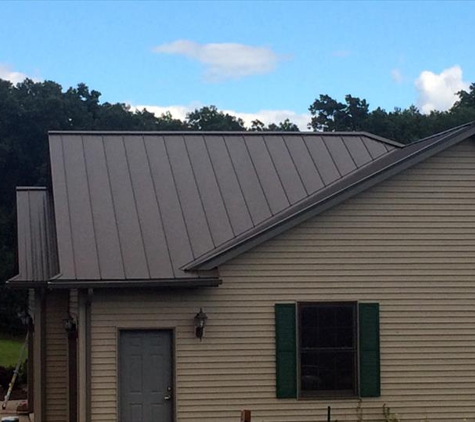 A & M Construction & Steel Roofing - Mauston, WI