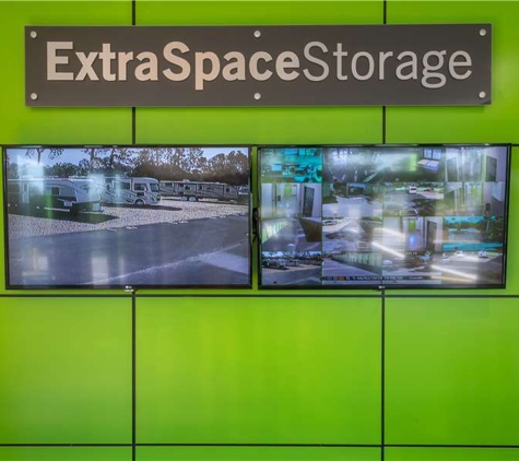 Extra Space Storage - Jacksonville, FL