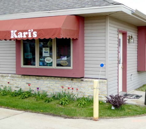 Kari's Quilt Shop - Whitewater, WI