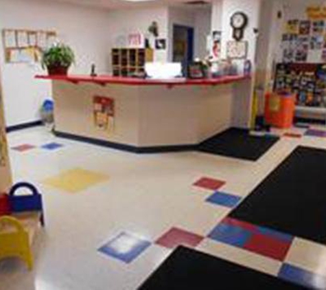 Woodpark Montessori and Childcare - Burnsville, MN