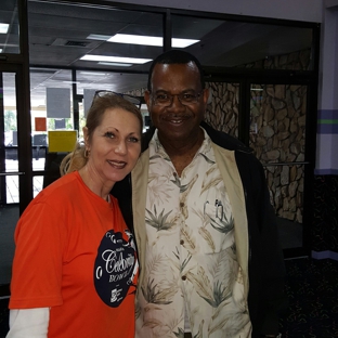 LUCKY'S SPORTS, OYSTER & TIKI BAR - Lakeland, FL. Chyrese Christian and Derrick Woodard at their Willie HORTON celebrity bowl on3/25/2016 @ORANGE BOWL LANES