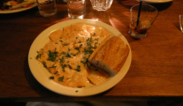 Gino's Restaurant & Bar - Portland, OR