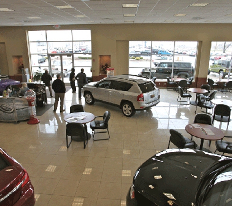 Taylor Chrysler Jeep Dodge - Bourbonnais, IL