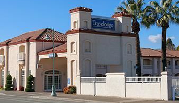 Travelodge by Wyndham Redding CA - Redding, CA