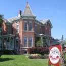 Summers Riverview Mansion - Bed & Breakfast & Inns