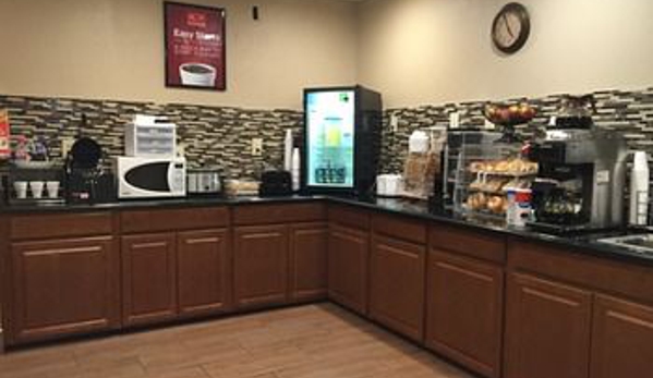 Quality Inn - Janesville, WI