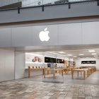 Apple FlatIron Crossing
