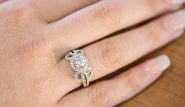 The Jewelry Exchange in Villa Park | Jewelry Store | Engagement Ring Specials - Villa Park, IL