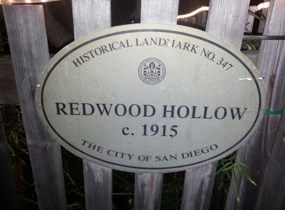 Redwood Hollow Cottages - La Jolla, CA
