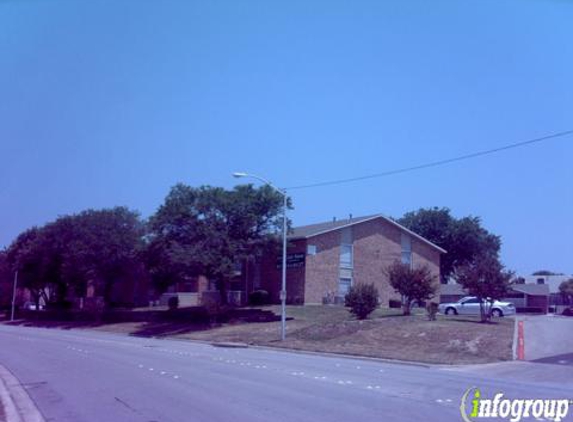 Emerald Hills Apartments - Fort Worth, TX