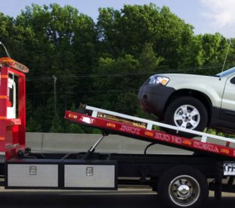 AAA Towing junk car removal & automobile salvage - Detroit, MI