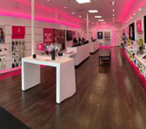 T-Mobile - Broomall, PA