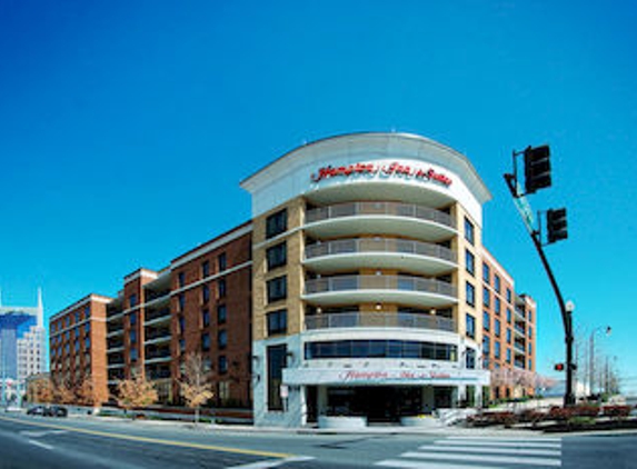 Hampton Inn & Suites Nashville Downtown - Nashville, TN