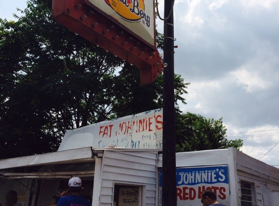 Fat Johnnie's Famous Red Hots - Chicago, IL