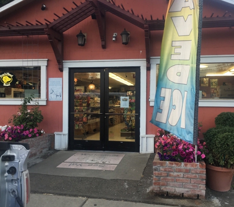 The Corner Mart - Weaverville, CA