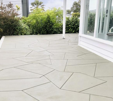 Black & White Concreting - Robinson, WA