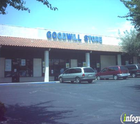 AutoZone Auto Parts - West Covina, CA