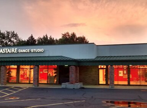 Fred Astaire Dance Studios - Menomonee Falls - Menomonee Falls, WI