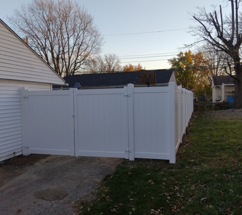 Superior Fence & Rail - Middleburg Heights, OH