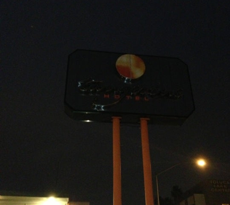 The Tangerine - Burbank, CA