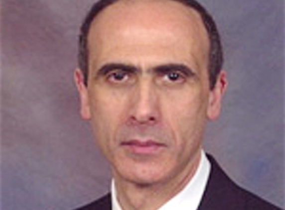 Antonio P Vigliotti, MD - Davenport, IA