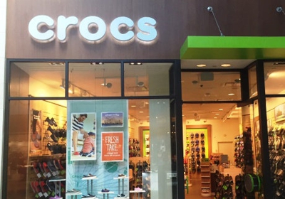 crocs in city centre