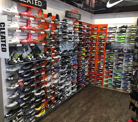 Hibbett Sports - Grand Island, NE