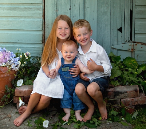 Genuine Image Photography - Redmond, WA. Children's Portraiture