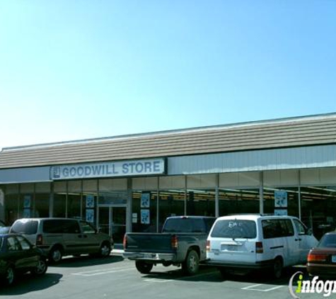 Goodwill Stores - Fontana, CA