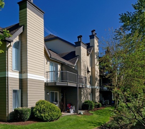 Golfside Village Apartments - Vancouver, WA