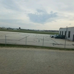 UES - Waukesha County Airport - Waukesha, WI