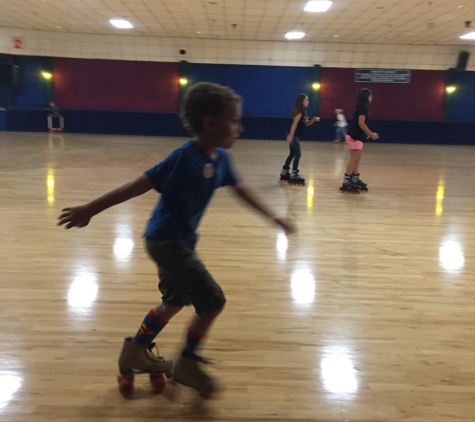 Roller King Skating Center - Roseville, CA