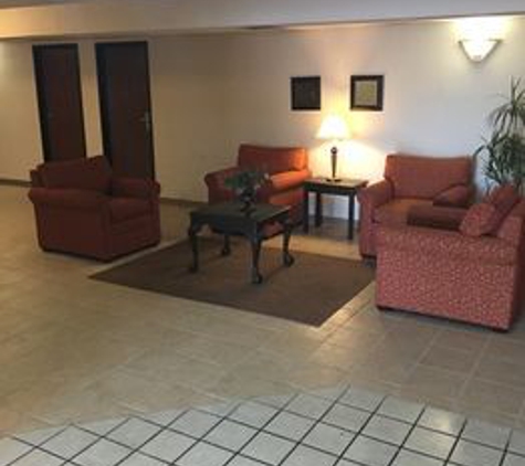 Luxury Inn and Suites - Lincoln, NE