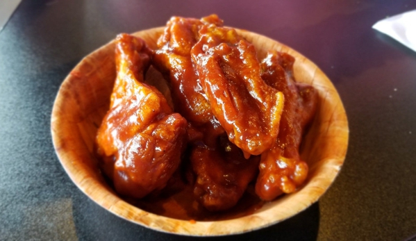 Duff's Famous Wings - Niagara Falls, NY