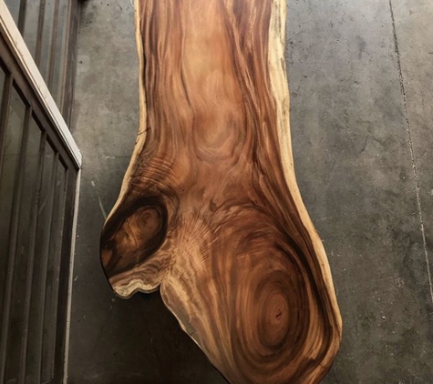 Satoshi Yamauchi Woodworks - Honolulu, HI. Free form monkeypod dining table