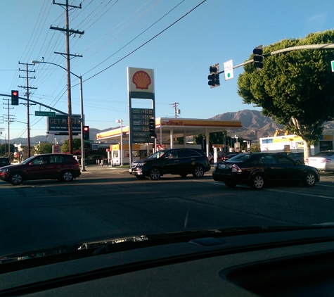 Shell - Burbank, CA