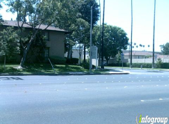 Palm Lane Apartments - Anaheim, CA