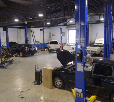 Avondale Auto Repair - Chicago IL - Chicago, IL